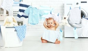 Natural Washing Tips for Baby Clothes and Toys